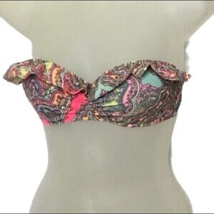 Victoria’s Secret bikini top 32c